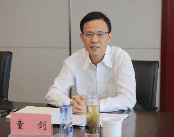 南通市委常委、市委秘书长童剑跨市调任常州市委常委、组织部部长