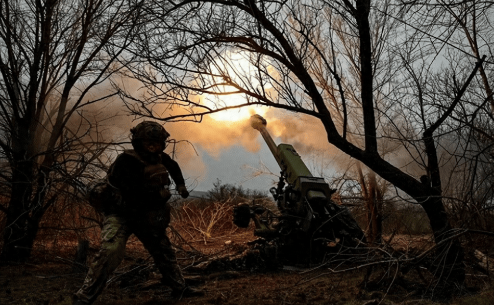 红军城大势已去,乌军士兵对俄罗斯投降,宣称泽连斯基才是乌克兰敌人!