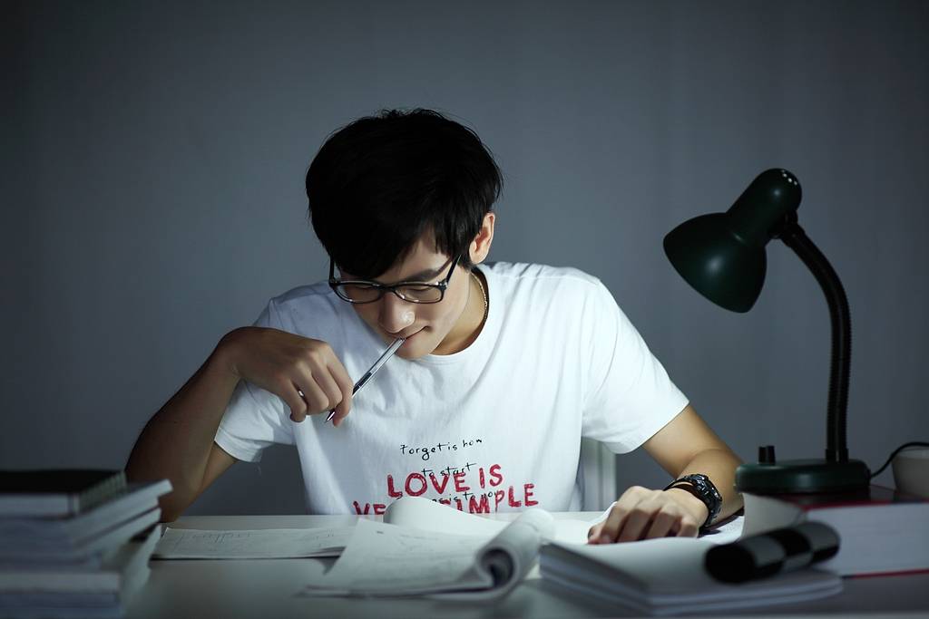 高考体检正常大学查出色弱遭退学,不是一个人的悲剧